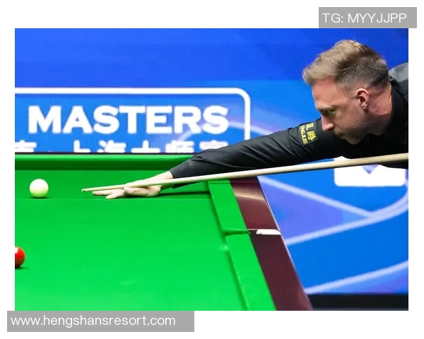 上海足球队在大师赛积分榜中以66分稳居第一名展现强劲实力